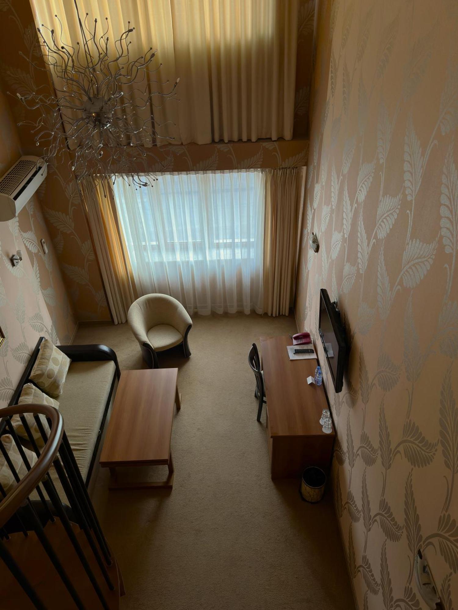 Hotel Elit Pernik Exteriér fotografie